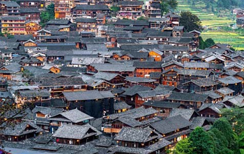 黄浦6种常见的外墙仿石漆施工工艺！